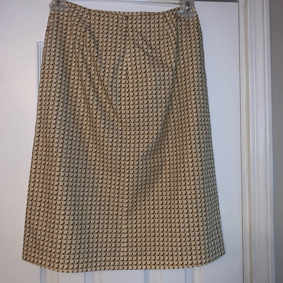 J. Crew Skirt, Size 2 - Picture 2 of 4